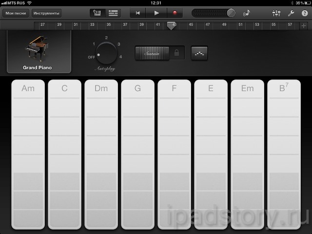 Smart Keyboard в GarageBand на iPad